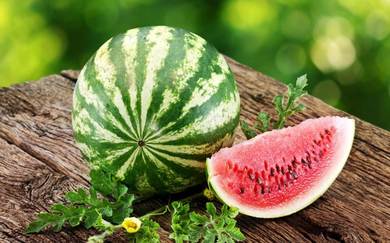 AMAZING HEALTH BENEFITS OF WATERMELON FOR ELDERS