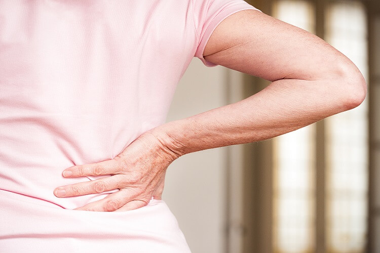 lower-back-pain-in-elderly.