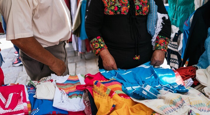 easier-dressing-for-the-elderly