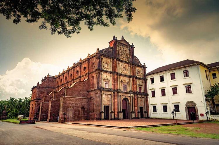 Basilica Of Bom Jesus, Goa