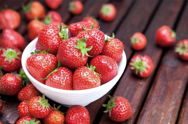 Strawberries kept in a bowl