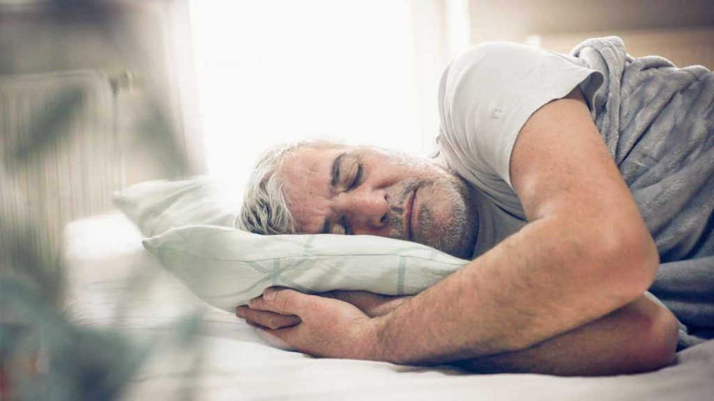 Regular sleep patterns