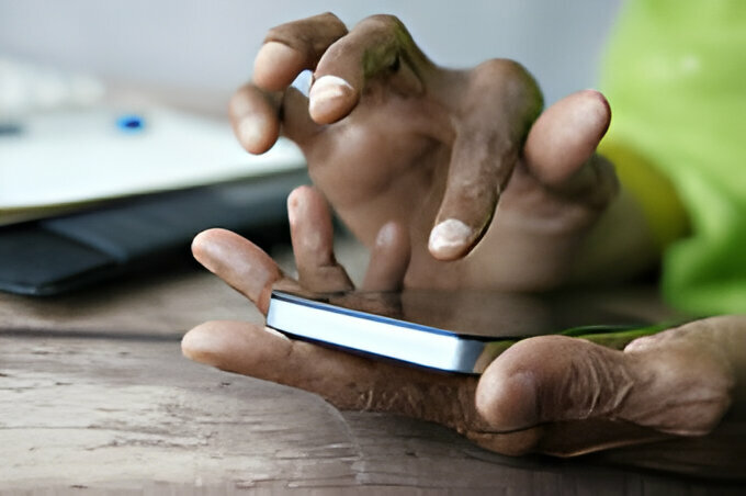 Tech Gadgets for Seniors